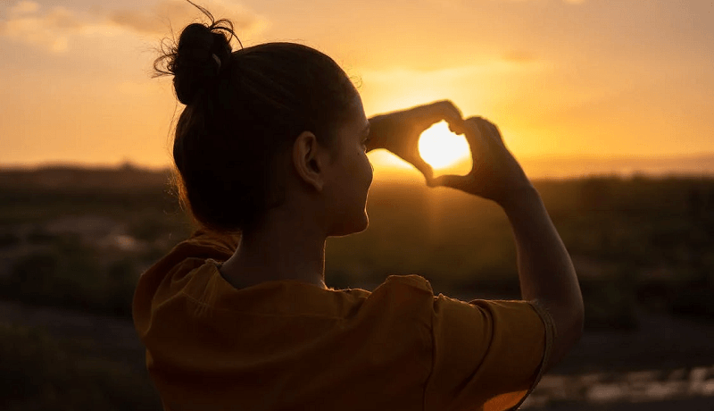 Messages d'amour pour dire bonne soirée à un homme